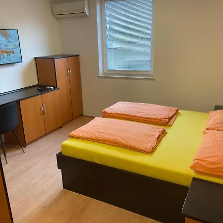 Room Aa Dravograd Exterior foto