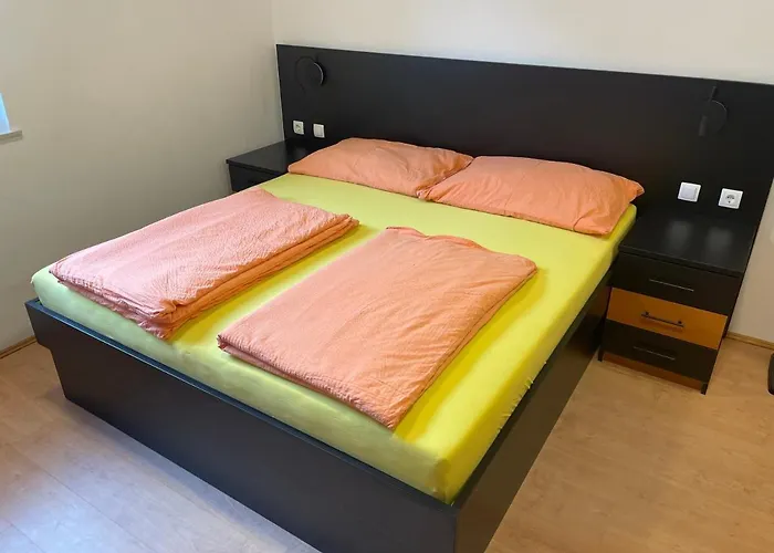 Room Aa